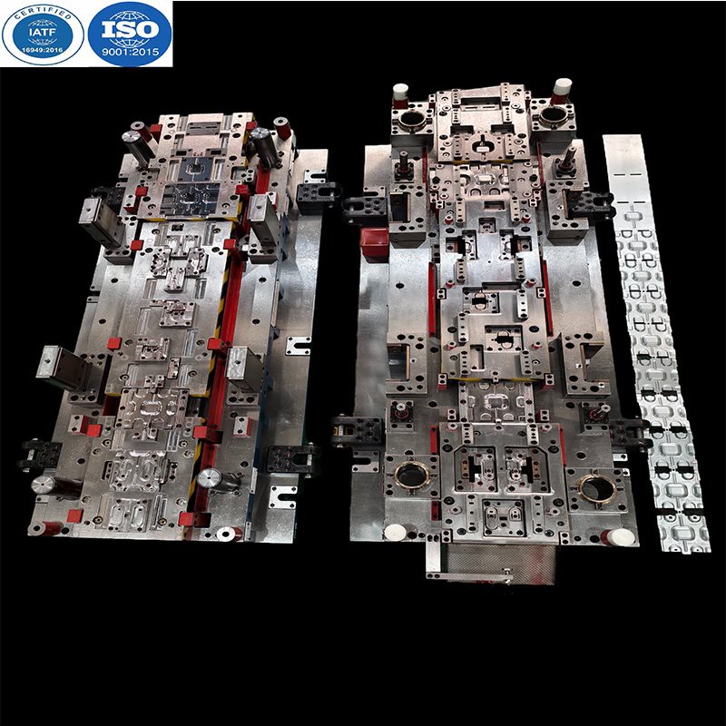プログレッシブシートメタルダイ